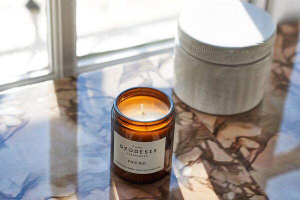 Geodesis fig candle