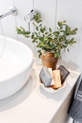 Lothantique Comptoir soaps mix