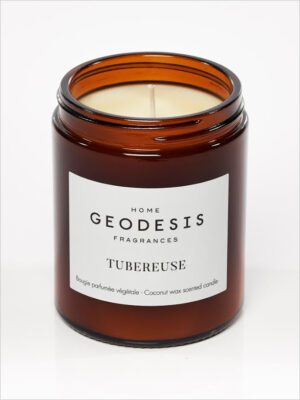 Geodesis tuberose candle