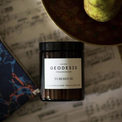Geodesis tuberose candle