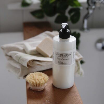 Lothantique Comptoir Donkey Milk