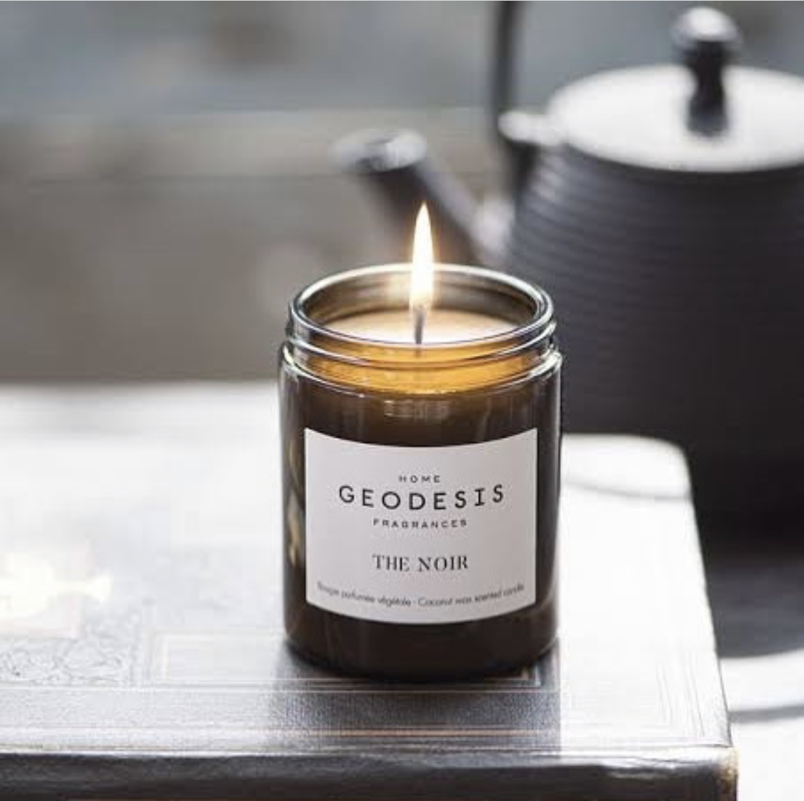 Geodesis Candle