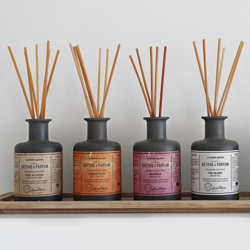 Bâtons à parfum BOIS DE SANTAL de Lothantique collection La Bonne Maison